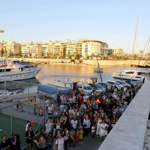Δήμος Πειραιά: Πραγματοποιήθηκε η υπαίθρια μουσική δράση  21 λυρικών ερμηνευτών