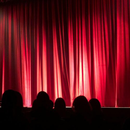 Θέατρο: Θέλετε να γίνετε συγγραφέας