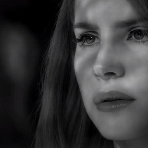 Επιλεγμένα ποιήματα της Lana Del Rey κυκλοφορούν με συνοδεία μουσικής!