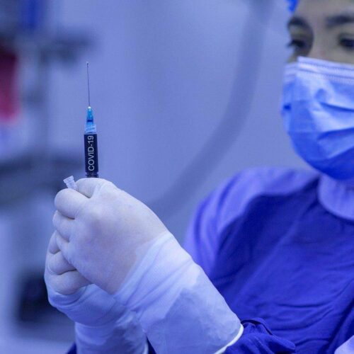 Θεσσαλονίκη: Νοσηλεύτριες σπεύδουν στη βόρεια Ελλάδα