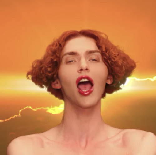 SOPHIE: Σκοτώθηκε η γνωστή DJ και μουσικός παραγωγό