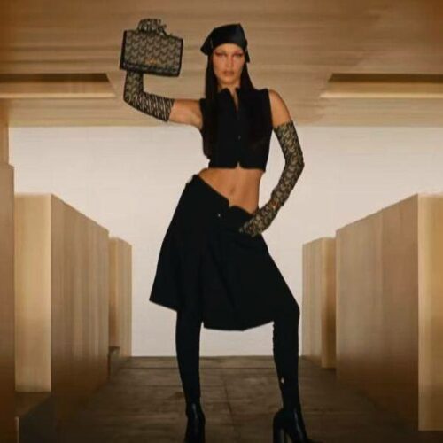 Versace: Η συλλογή για τη σεζόν F/W 2021-22