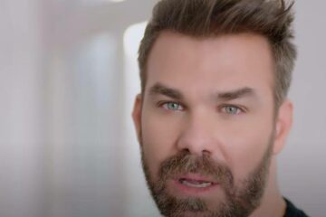 Γιώργος Σαμπάνης: Το music video από τη νέα του επιτυχία