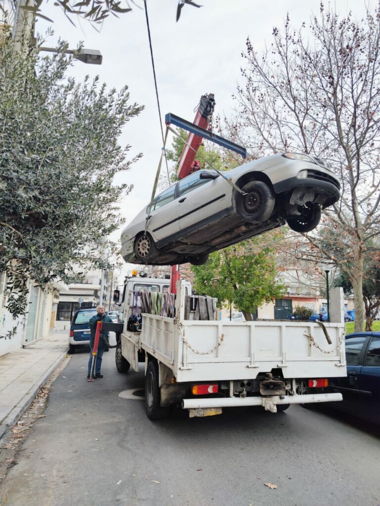 Εγκαταλελειμμένα αυτοκίνητα