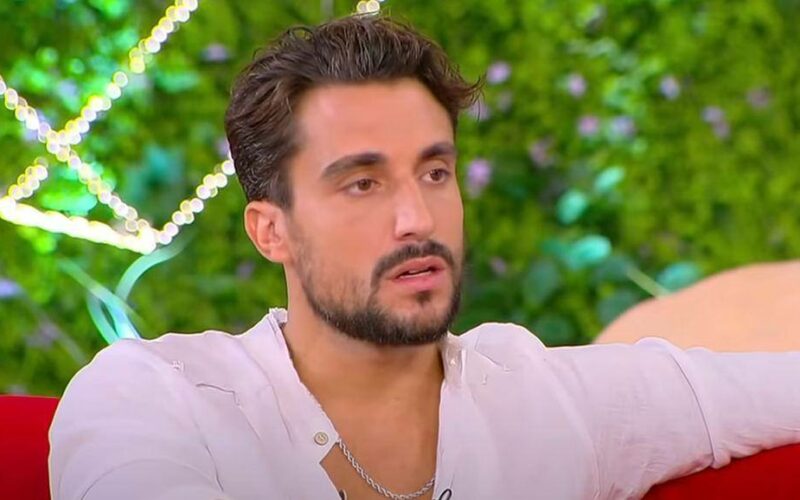 Σάκης Κατσούλης : Το μήνυμα Τριαντάφυλλου για τον Ούγγρο