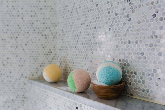 Bath bombs