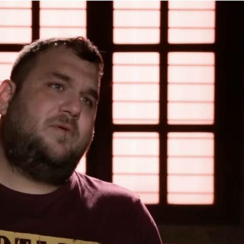 Αλέξανδρος Αντωνελάκης :Βιογραφικό, η σχέση με έναν MasterChef, τα ναρκωτικά, ηλικία, καταγωγή