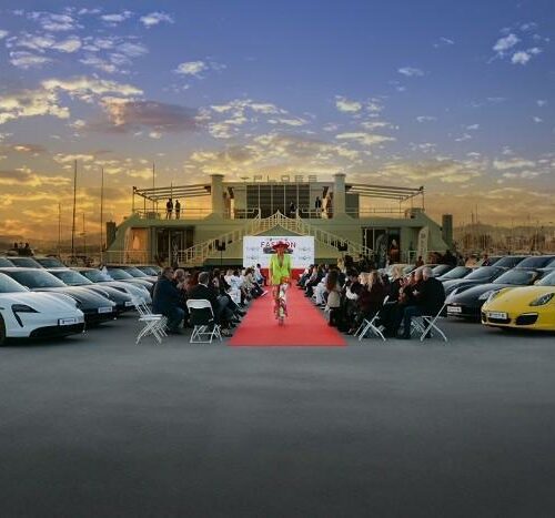 Ενθουσίασε το λαμπερό Porsche Fashion Anniversary