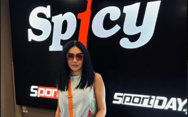 Evgenia: Ανανέωσε το συμβόλαιό της με την Spicy