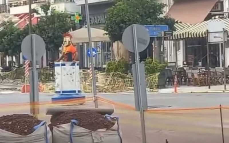 Σπάρτη: Βίντεο με Σπαρτιάτη πολεμιστή να κάνει τον τροχονόμο