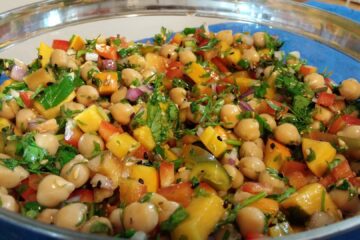Vegan συνταγή: Ρεβίθιοα με λαχανικά και ινδινό κάρυ