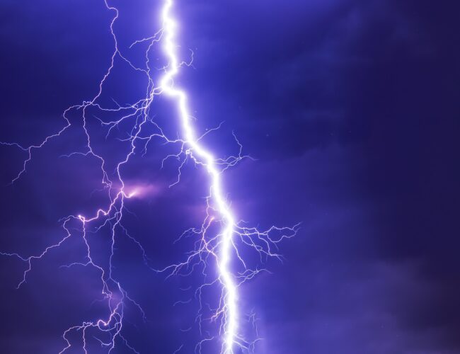Κακοκαιρία INES: Βροχές και θυελλώδεις άνεμοι με αφρικανική σκόνη