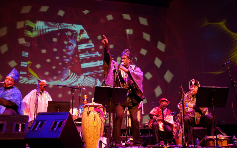 Κυρ Ρα Arkestra
