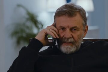 Η γη της ελιάς: Ο Τζον εξομολογείται ότι κοιτάζει άλλη γυναίκα