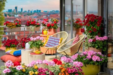 Μπαλκόνια: DIY ιδέες για διακόσμηση με βάση τα γεράνια