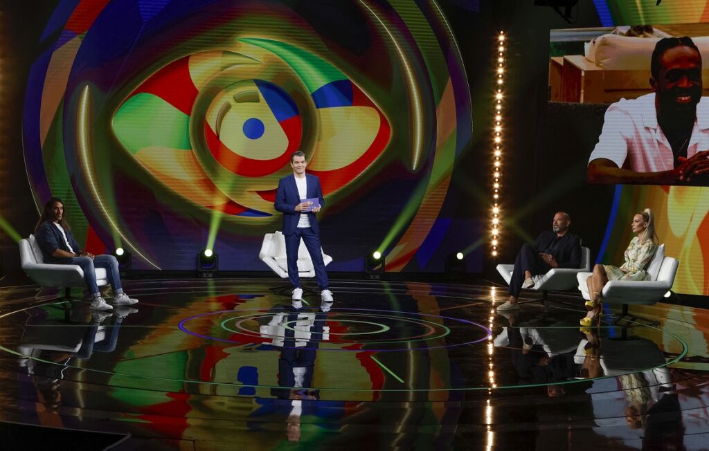 Big Brother: Η Θεοφανία Νικολαΐδη και οι δύο ομάδες στο σπίτι