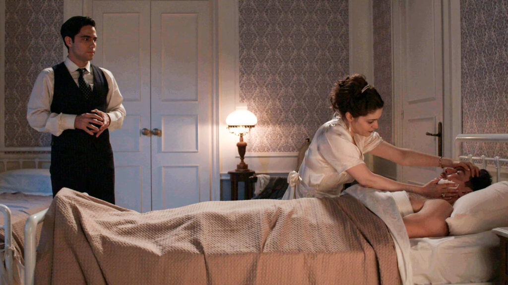 Grand Hotel: O Χαραλάμπης στο νοσοκομείο και στο πλευρό του η Θεώνη