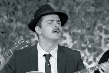 Κουτσαβάκης: Το νέο του ρεμπέτικο με music video