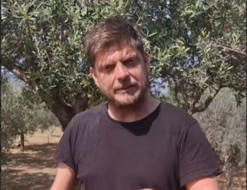 Χρήστος Ντεντόπουλος: Η ατάκα “Άκουσέ με” και το TikTok